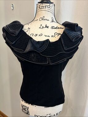 ANTONIO MELANI Black Velvet Ruffled On or Off-Shoulder Tank, Party, Feminine
